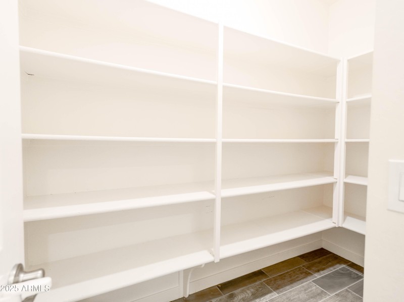 1398 W Spine Tree Ave