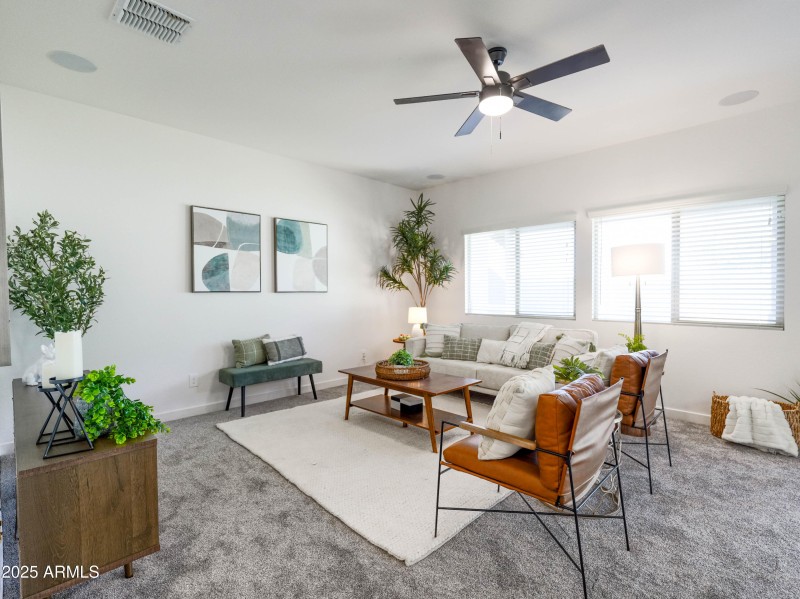 1398 W Spine Tree Ave