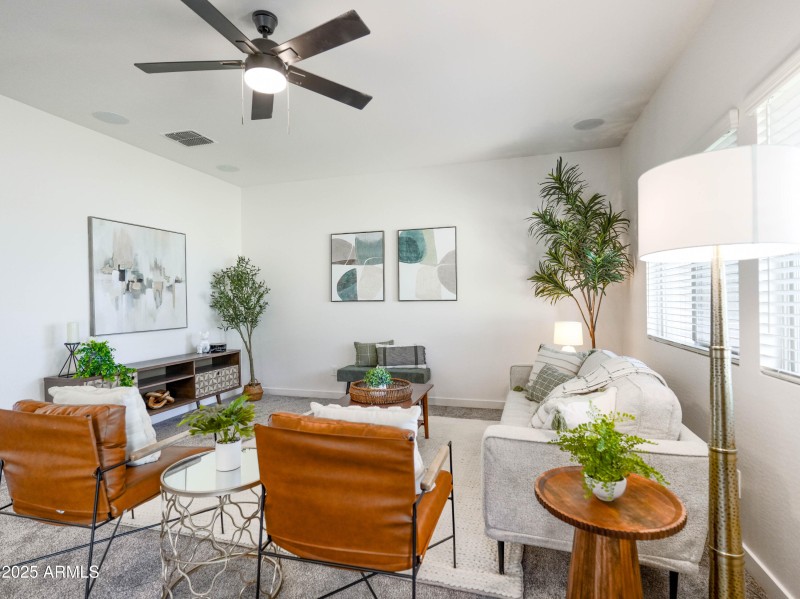 1398 W Spine Tree Ave