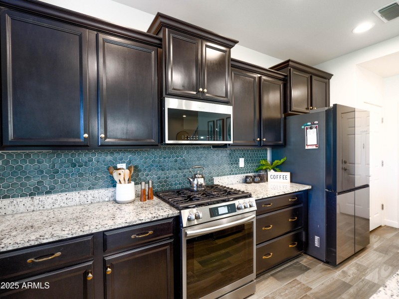 1398 W Spine Tree Ave