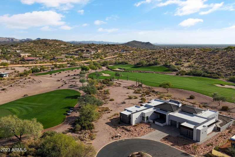 26-DJI_20231208135309_0030_D