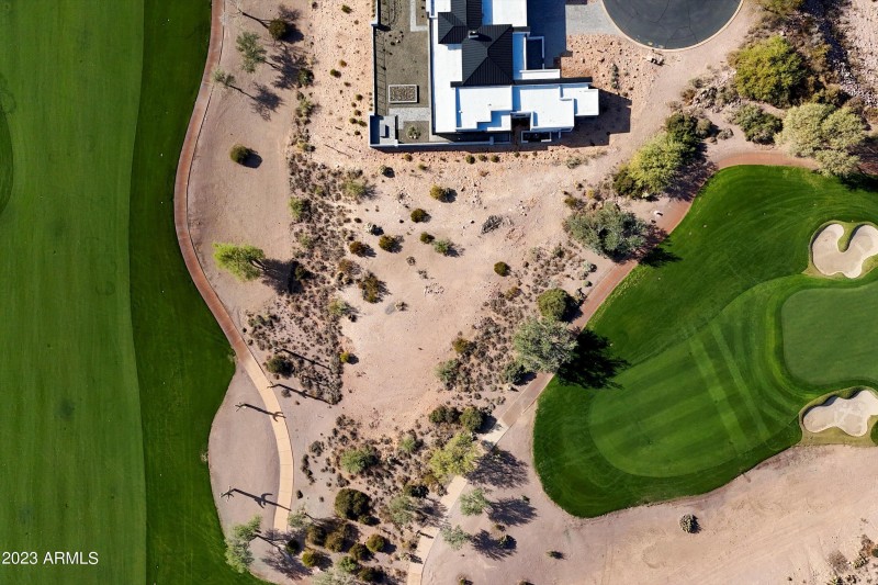 30-DJI_20231208135728_0037_D