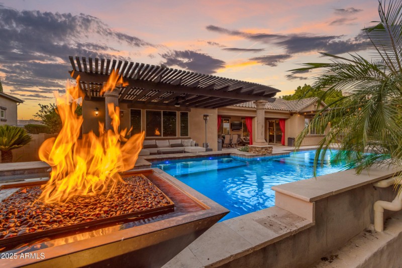 011_001_agent_sg_tw_815