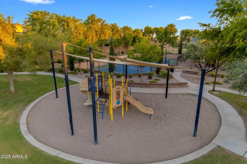 029_112_agent_sg__649