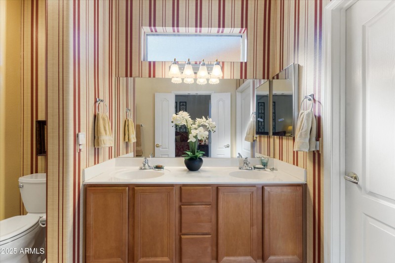 22-16045 W Autumn Sage Dr