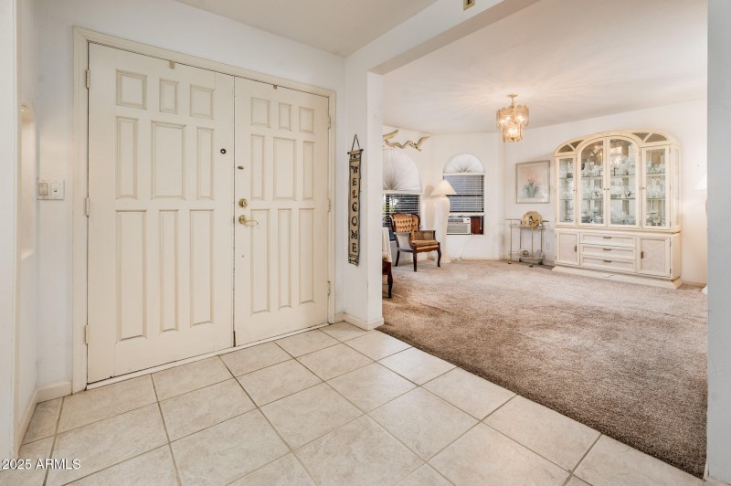 5401 E Laurel Lane