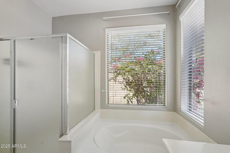 27-web-or-mls-W Clearview Trl-S0310-027