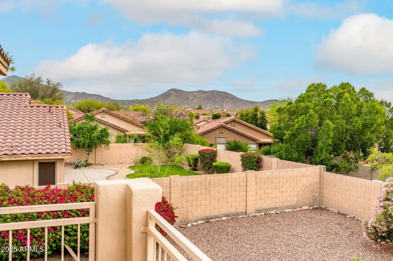 10219 E Le March Dr - MLS-33