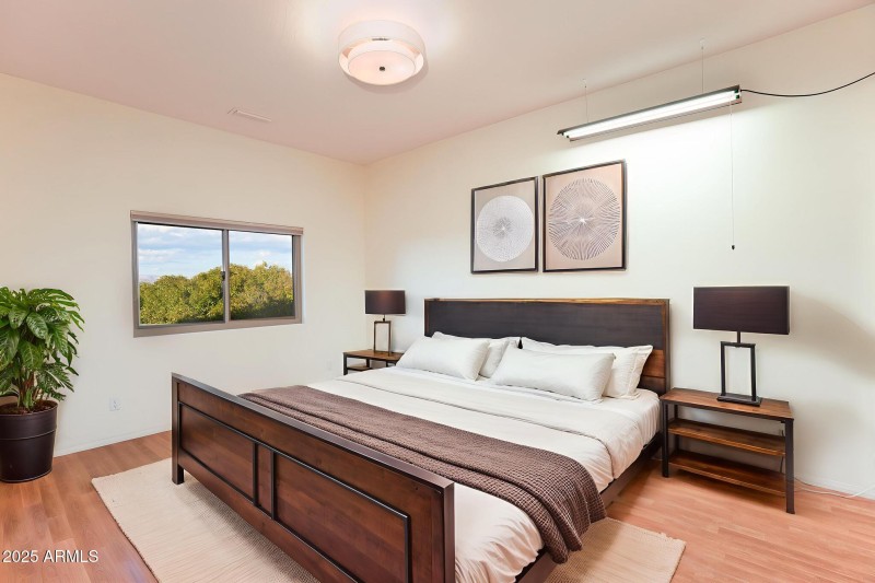 DSC08743-Edit - Bedroom - Industrial - 2