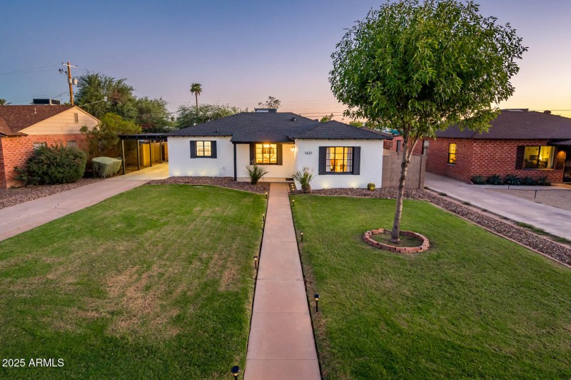 1631 W Earll Dr - MLS-10