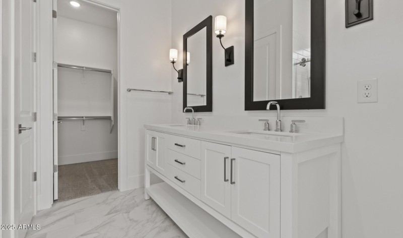 FSVV Lot #68 Primary Bath (Large)