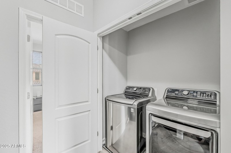 29-Upstairs laundry room