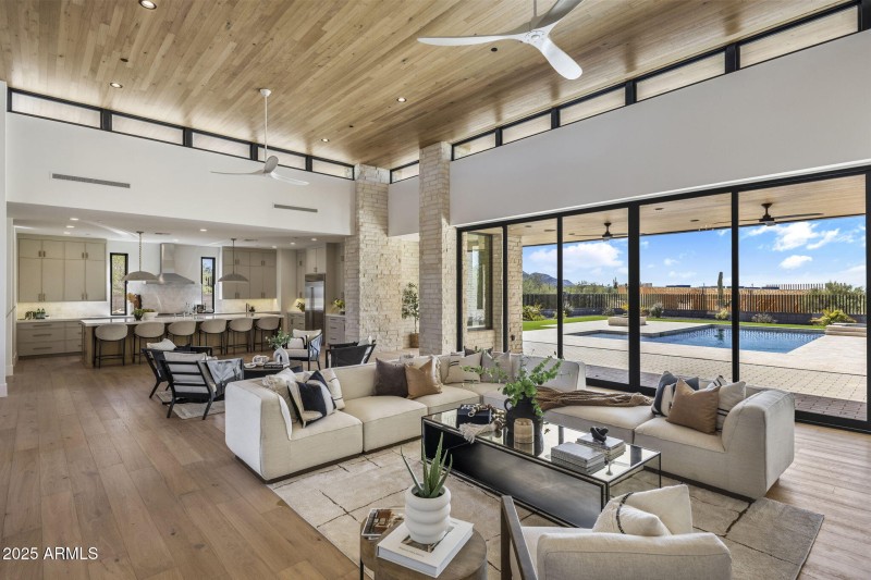 6-web-or-mls-IMG_0472