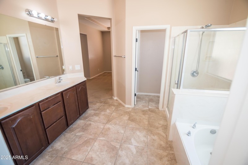 1804 Prairie Grass Dr 10-03-2025 (56)