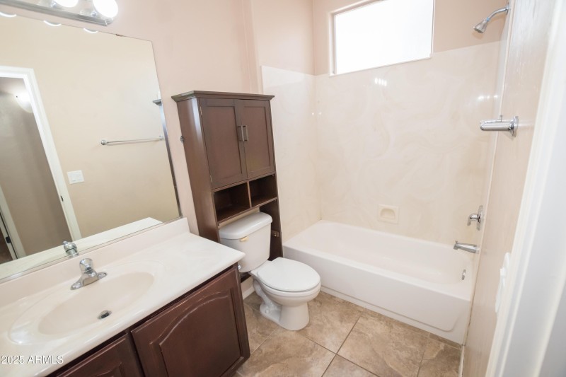 1804 Prairie Grass Dr 10-03-2025 (62)