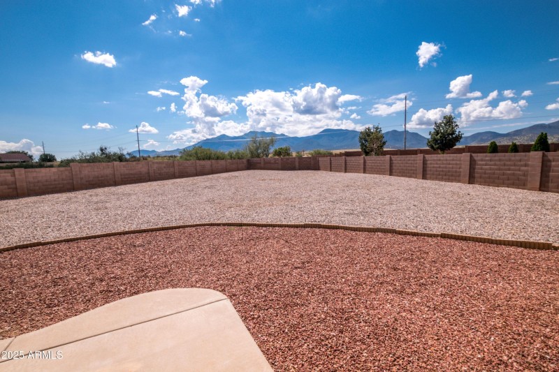 1804 Prairie Grass Dr 10-03-2025 (79)