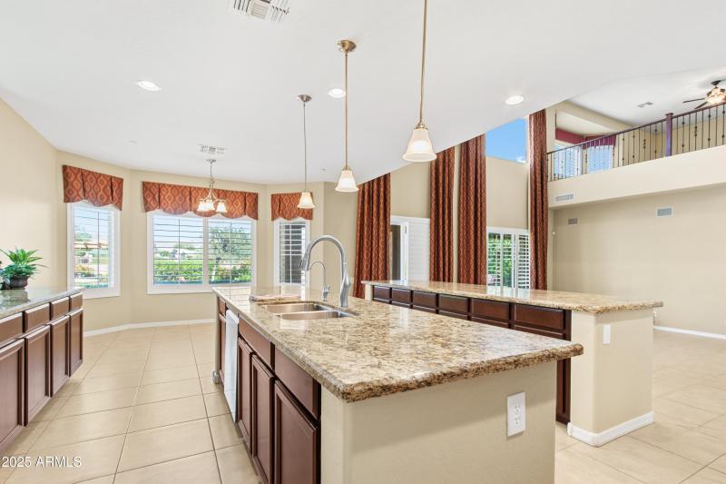 Kitchen to Breakfast Area