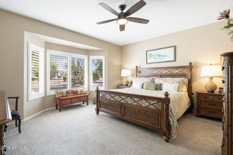 5-web-or-mls-QVB02104