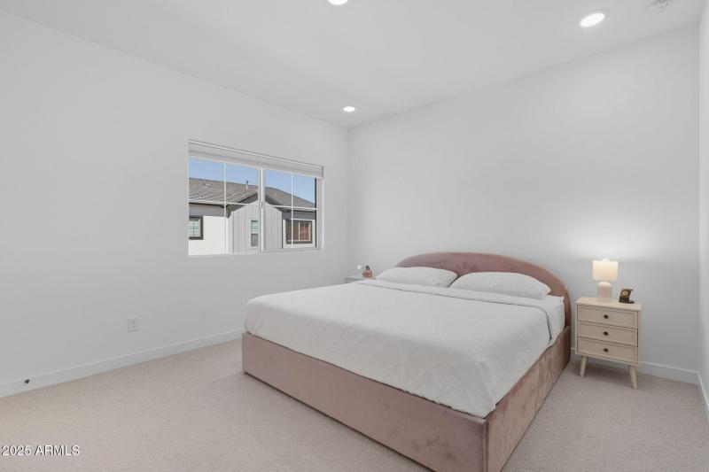 23-web-or-mls-Red-23