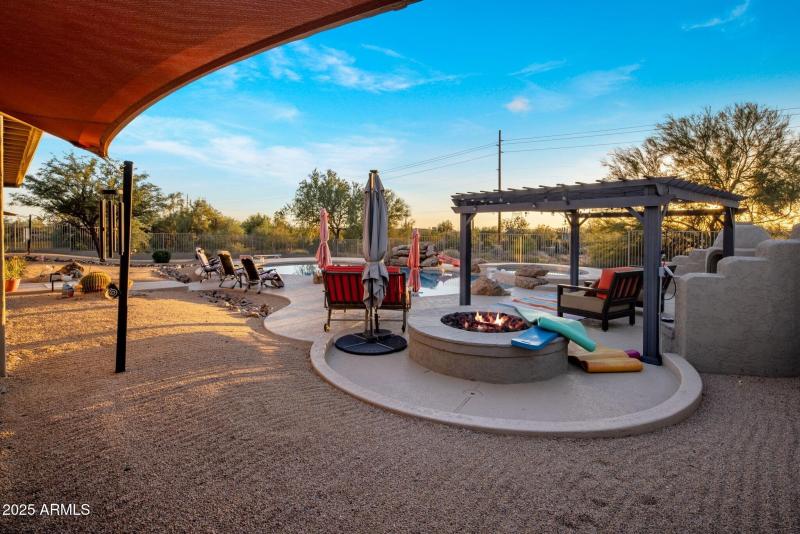 027_Ramada Entertaining