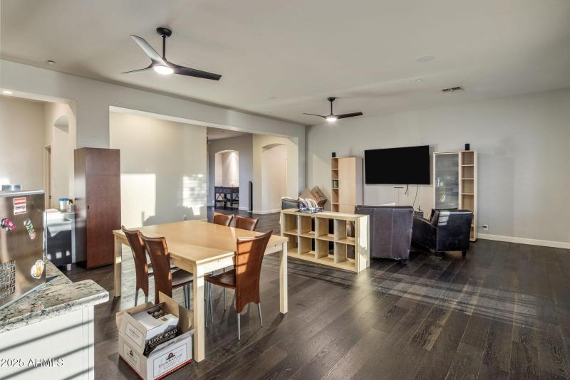 020_Formal Living Dining Areas 3