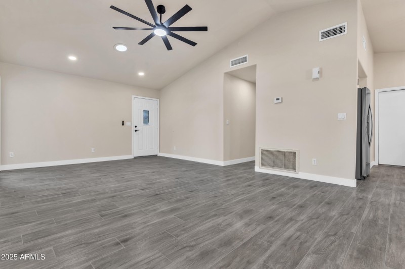 Living room 3