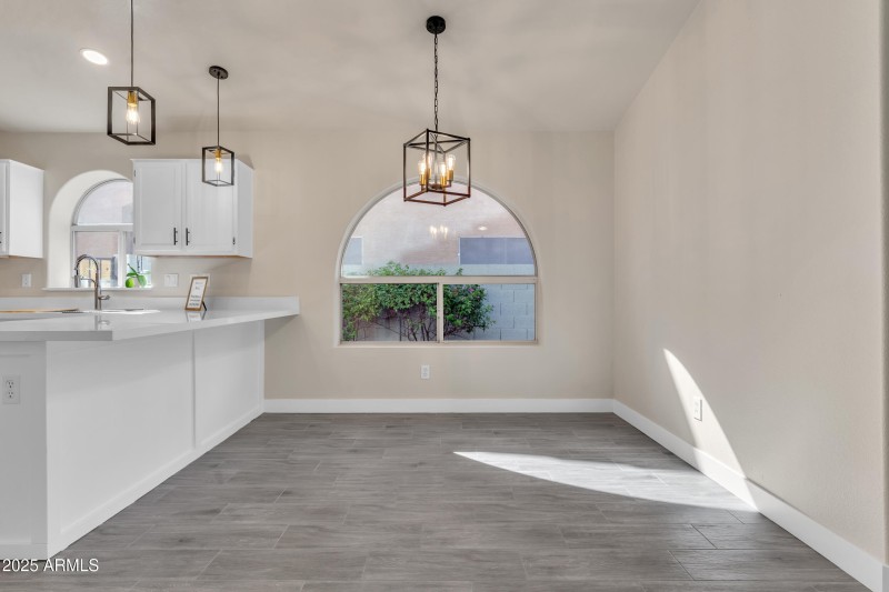 Eat-in dining area