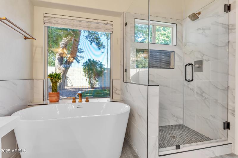 Master bath 3