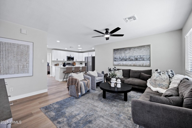 2344 W Pecos Ave-6