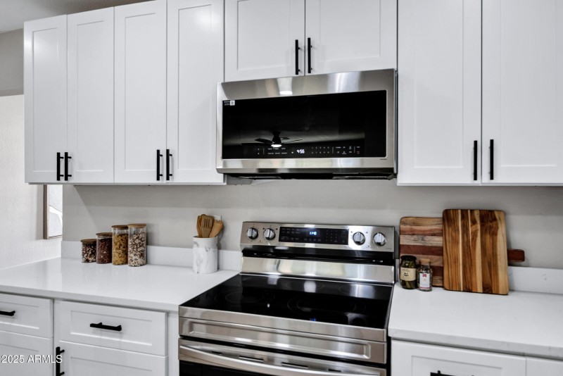 2344 W Pecos Ave-14