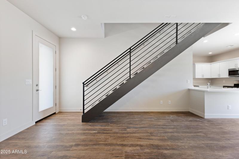 4307 N 13th Pl-7