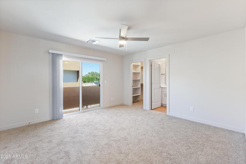 4307 N 13th Pl-27
