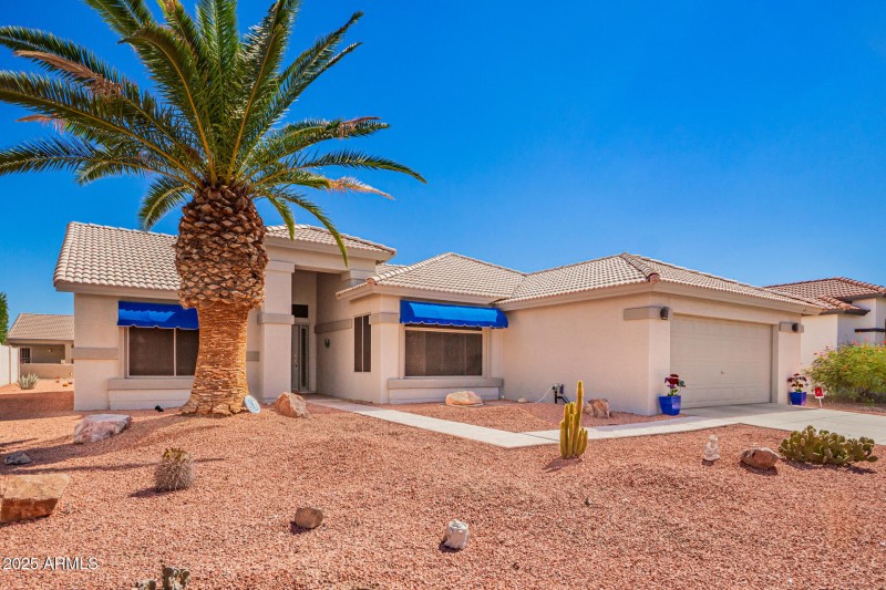 06 Great Curb Appeal