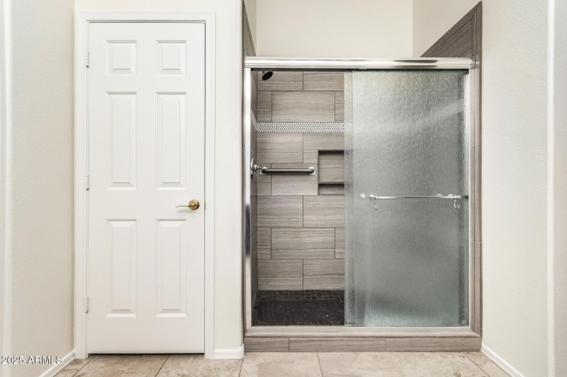 21 Primary Shower