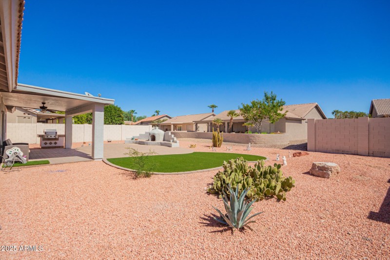 32 Large Backyard