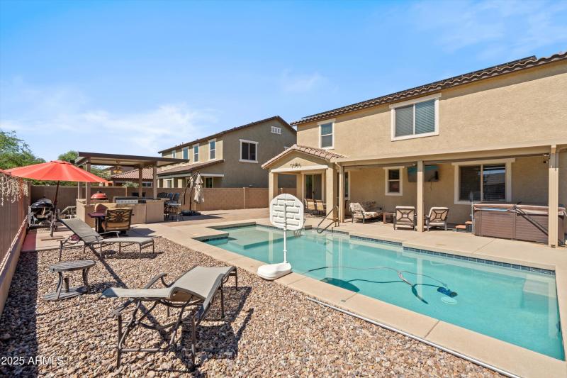 34-Pool Area