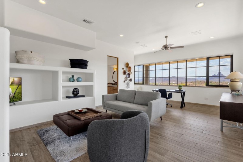 059_Casita Or Office