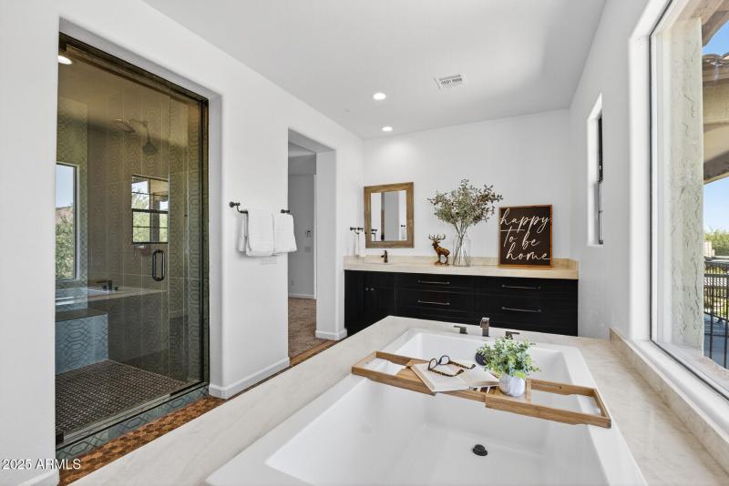 70_3428_N_Park_St70_mls