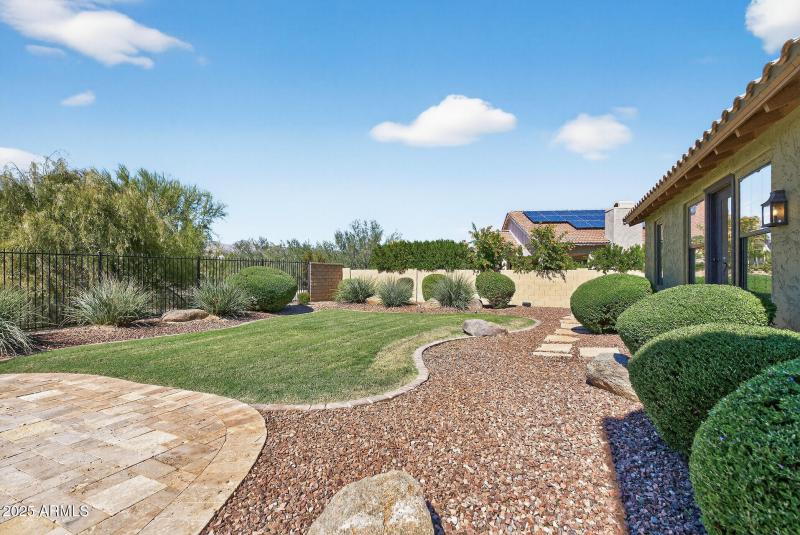 104_3428_N_Park_St104_mls