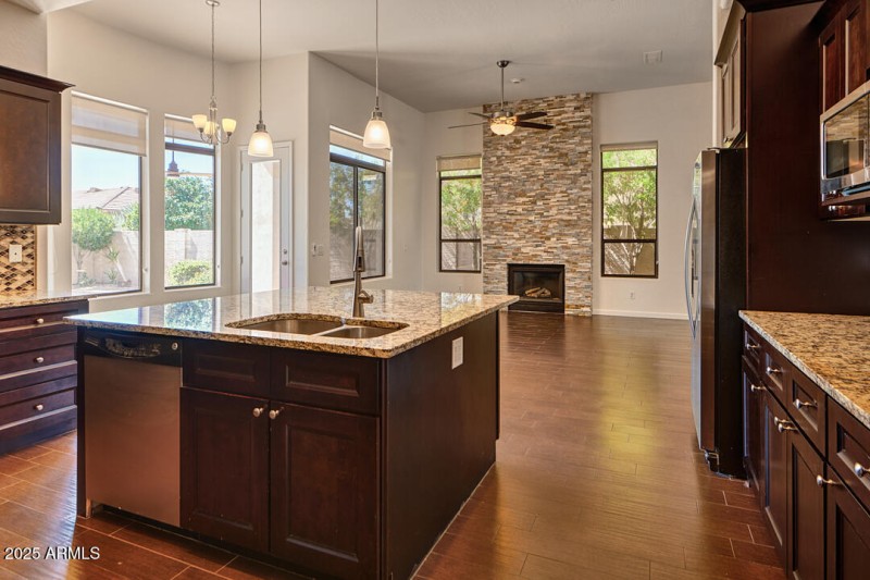 Kitchen - Great Room