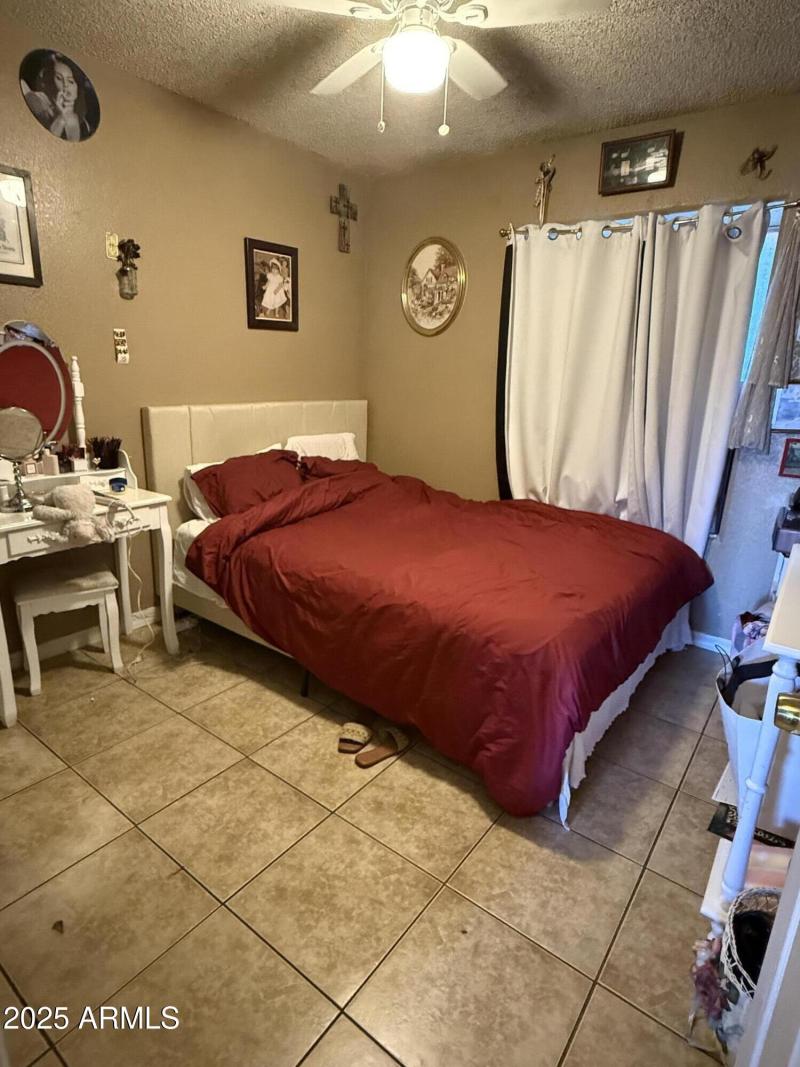 7211 W. Claremont St