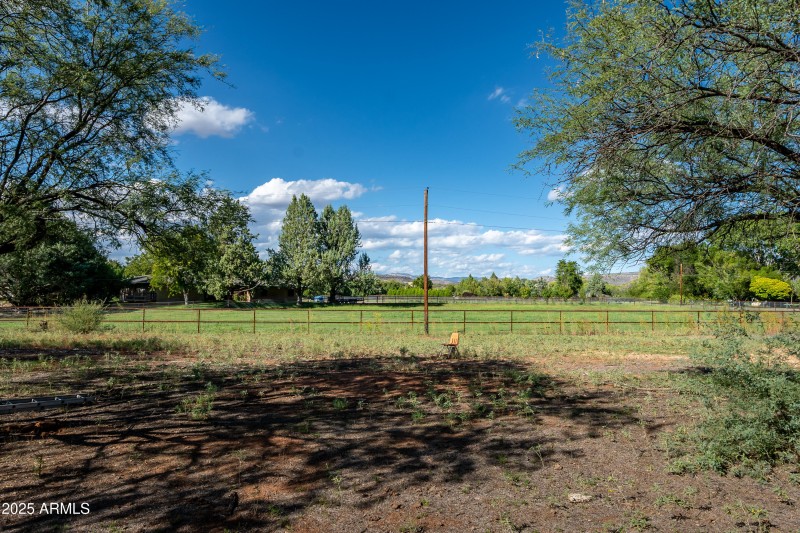 10885 E Pear Tree Dr Cornville AZ-30