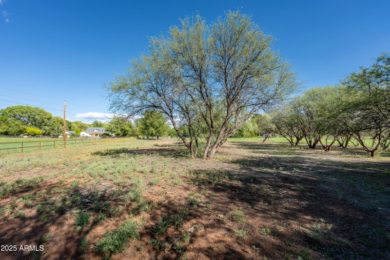 10885 E Pear Tree Dr Cornville AZ-29