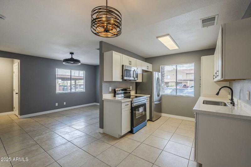 11-web-or-mls-Baseline-11