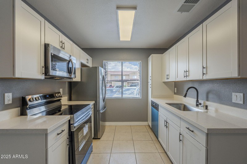 13-web-or-mls-Baseline-13