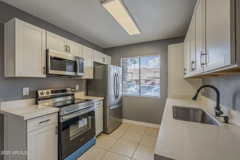 14-web-or-mls-Baseline-14