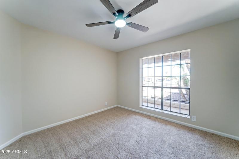 15250 N 65th Ave-21