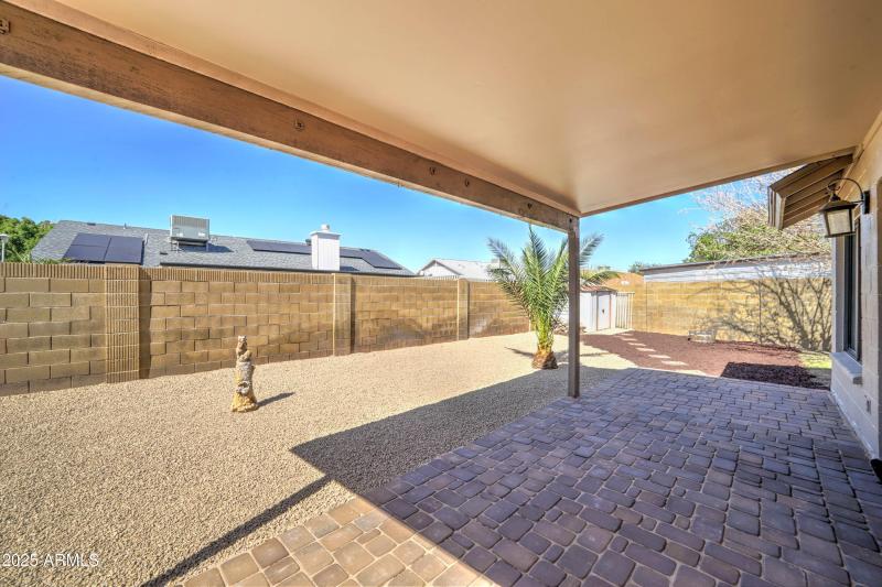 15250 N 65th Ave-32