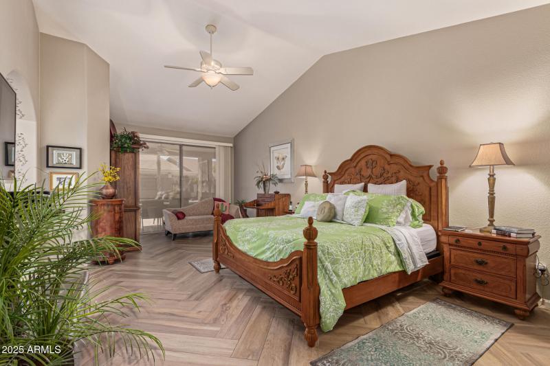 Primary suite