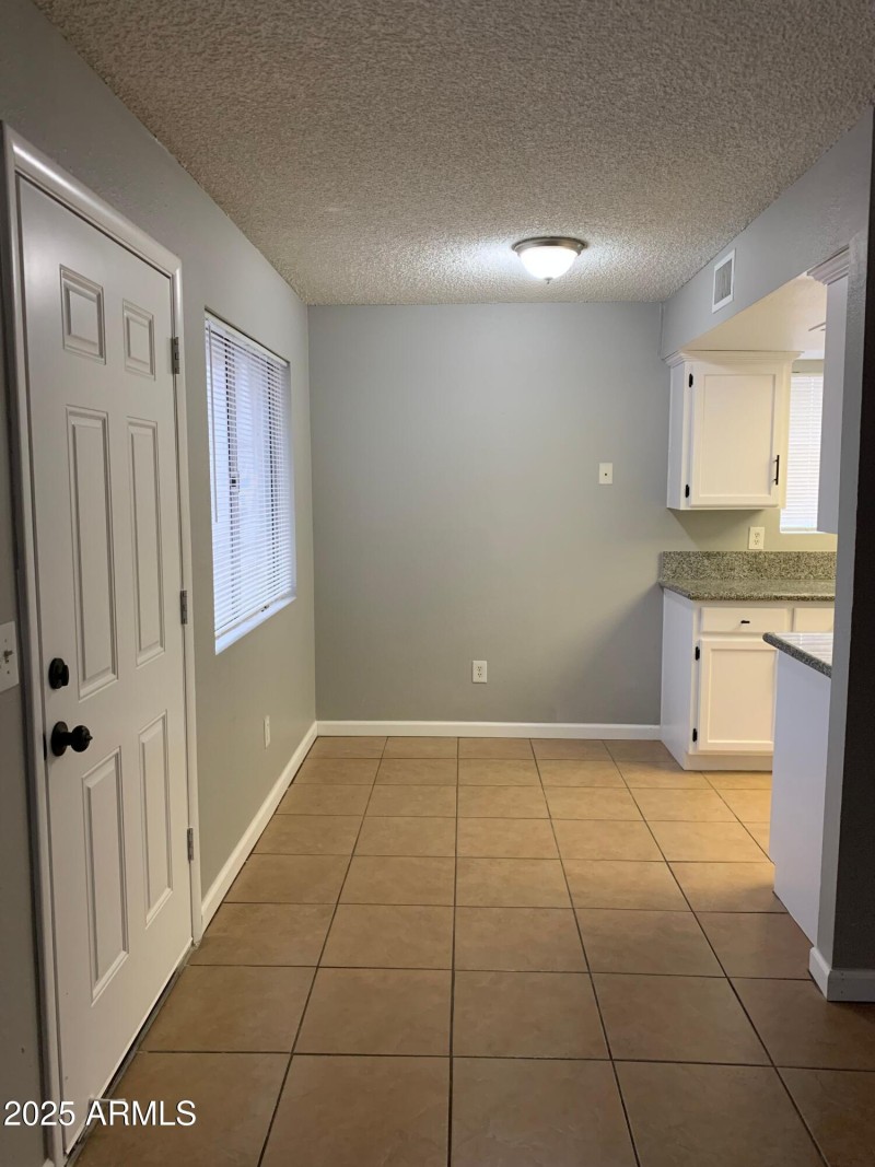 Unit #4 - Dinning Area